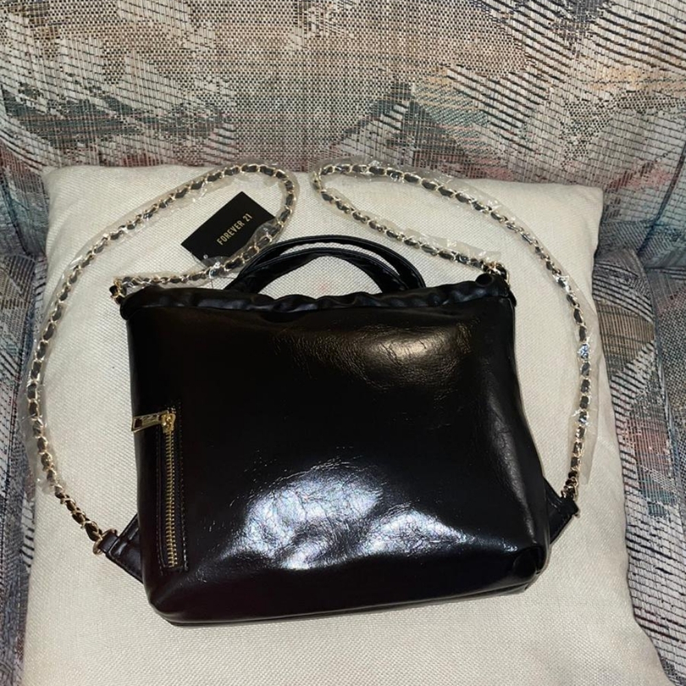 New Forever 21 bagpack/top handle